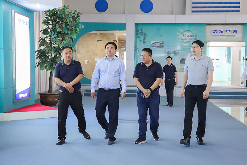 德州市政府黨組成員、副市長陳海明蒞臨亞太集團參觀調研